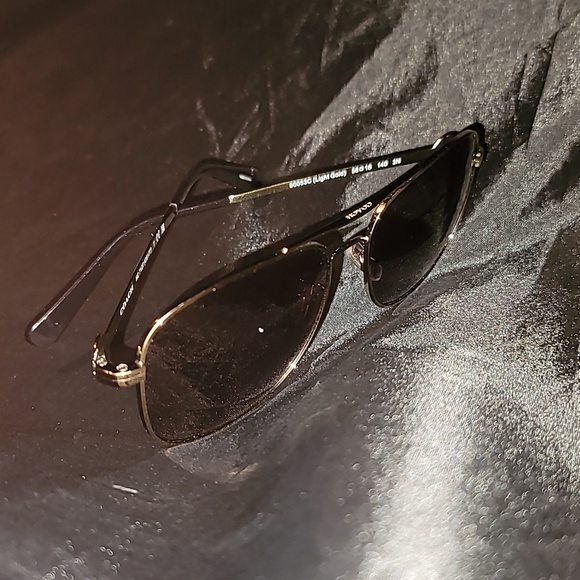 BRAND NEW Coach 7127 C6177 Sunglasses 90053C Gold 100% AUTHENTIC , Generic Case - Picture 4 of 6